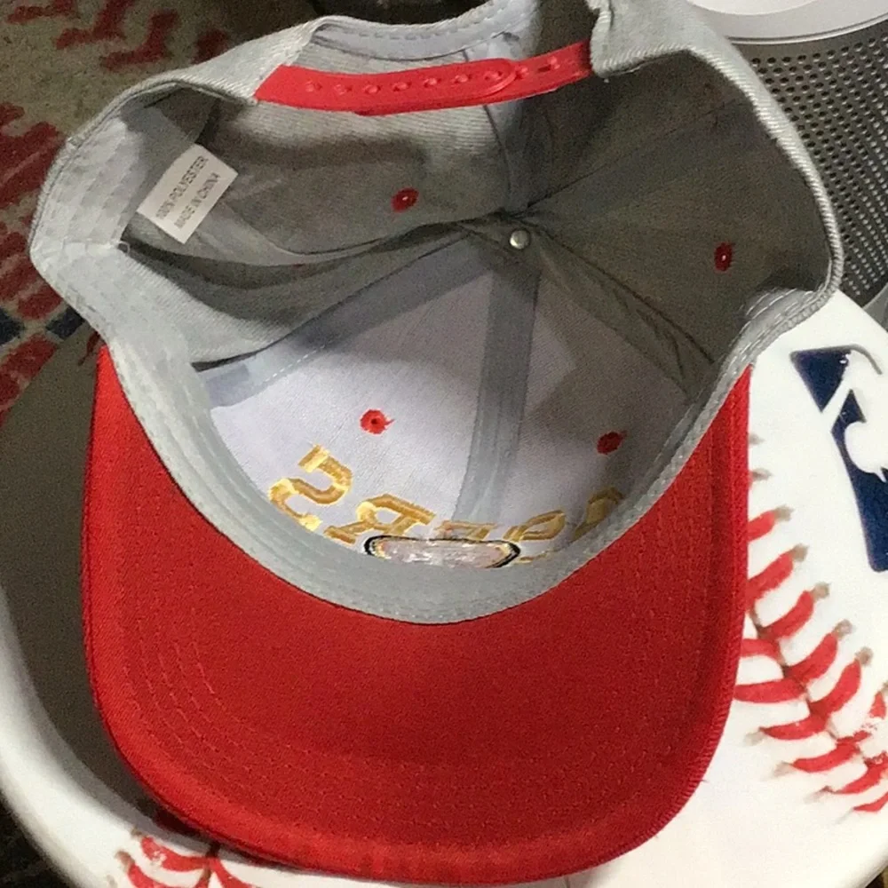 San Francisco 49ers Men’s 2-Tone SnapBack Hat Cap - Picture 3 of 3